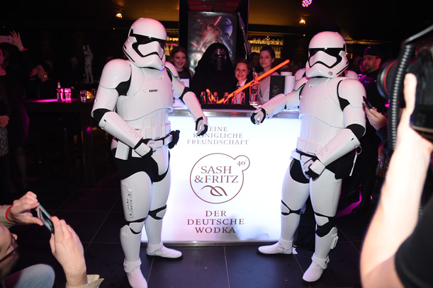 Offizielle Star-Wars-Premieren-Party 16.12.2015 mit dem deutschen Wodka Sash &amp; Fritz im Puro Berlin. Copyright: Star Press