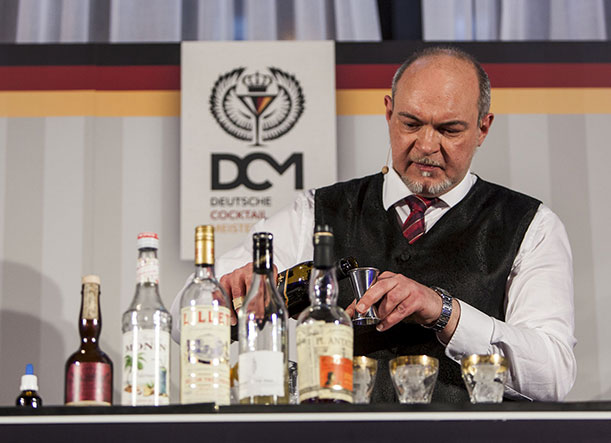 Gewinner Torsten Spuhn bei 34. Deutschen Cocktail-Meisterschaft 2018