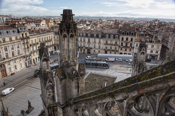 Bordeaux: Blick von der Kathedrale über die Stadt, © ZDF und Leif Stange