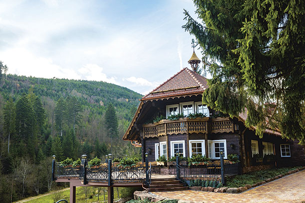 Hotel Bareiss in Baiersbronn-Mitteltal | Forellenhof Buhlbach eröffnet