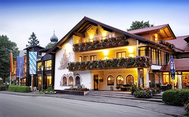 Mit dem Romantik Hotel Böld in Oberammergau kommt eines der besten Häuser Oberbayerns zu Romantik.