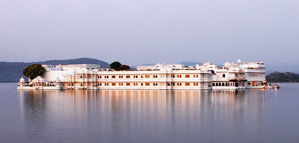 © Hotel Taj Lake Palace