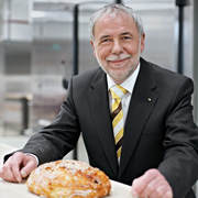 Tipps vom Innungsbäcker | Brot richtig aufbewahren. Foto © Zentralverband des Deutschen Bäckerhandwerks e.V., Fotograf: Darius Ramazani