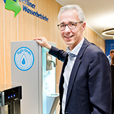 Vorstandschef Jörg Simon im neuen Kundenzentrum der Berliner Wasserbetriebe in Berlin