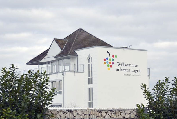 Deutsches Weininstitut zieht nach Bodenheim © DWI