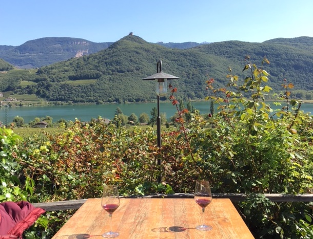 Blick auf den Kalterer See Wein aus Südtirol | Wine Summit 2017