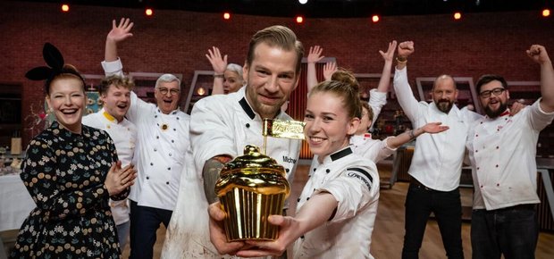 Sacher Chef Pâtissière Natalie Stebbing gewinnt bei „Das große Backen – Die Profis“ Fotocredit: SAT.1/Claudius Pflug