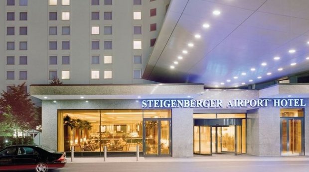 Steigenberger am Frankfurter Flughafen mit implementiertem Studio Foto: Steigenberger