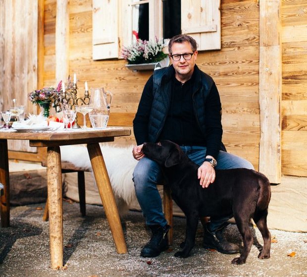 Der Dresdner Gastronom Stefan Hermann setzt die im vergangenen Jahr begonnene Evolution seines Unternehmens fort. Sein Fokus liegt zukünftig ausschließlich auf Herzensprojekten.