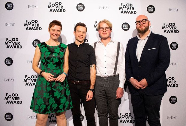 Food Mover Awards der Berlin Food Night - Die Gewinner Bärbel Ring, Patrick Wodni, Lars Odefey und Thomas Imbusch Credit: Dirk Mathesius.