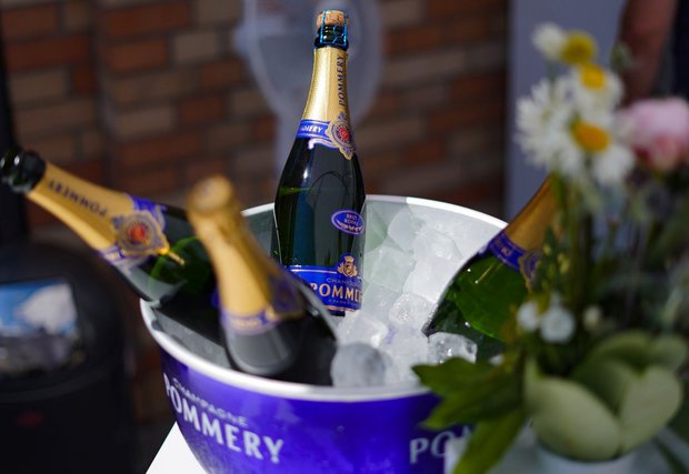 Champagne Pommery auf dem KPM Hoffest