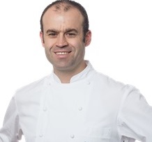Andreas Krolik vom Frankfurter Restaurant «Lafleur» ist vom Restaurantführer «Gault&amp;Millau» zum Koch des Jahres gewählt worden.