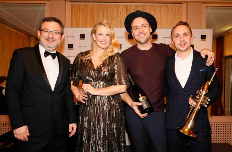 Champagne-Preis für Lebensfreude 2019 | Auszeichnung für Max Mutzke 